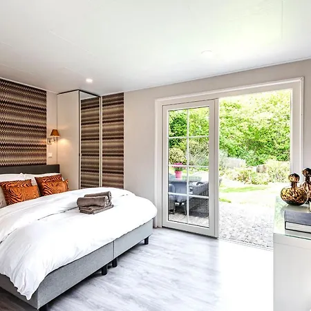 Pit-stop Apartment *